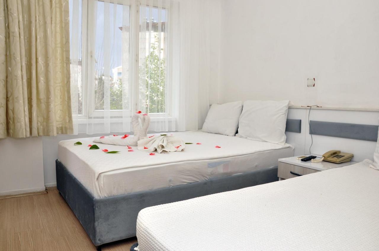 Cemre Otel Анталия Екстериор снимка