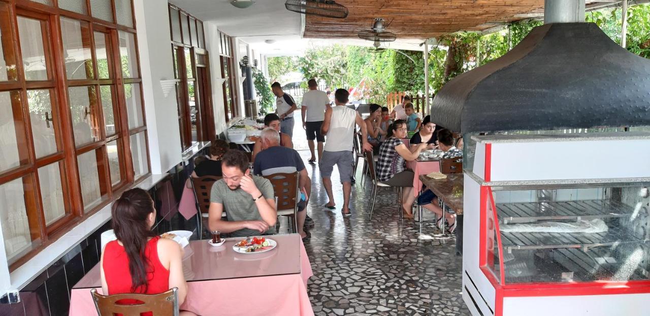Cemre Otel Анталия Екстериор снимка