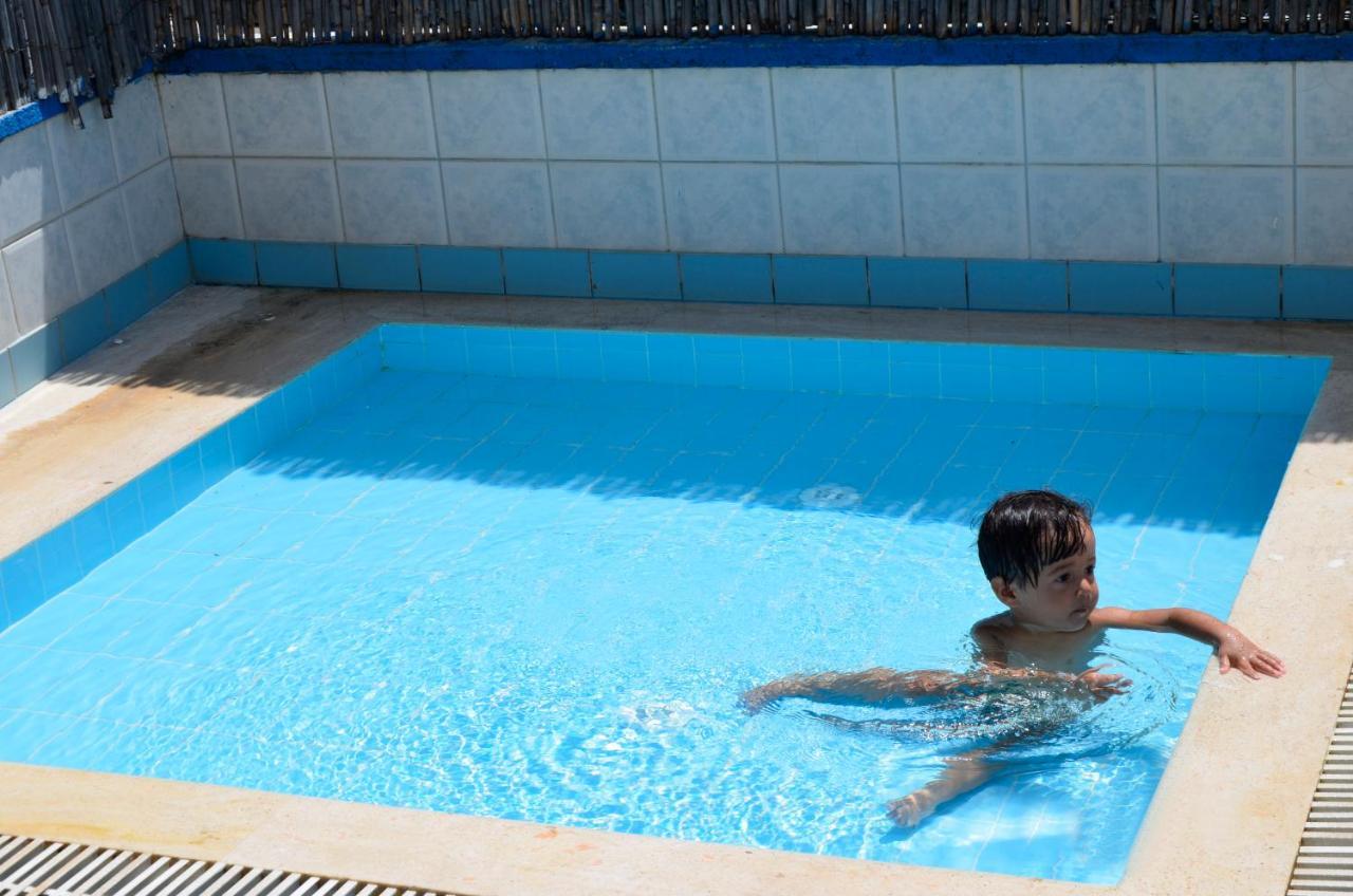 Cemre Otel Анталия Екстериор снимка